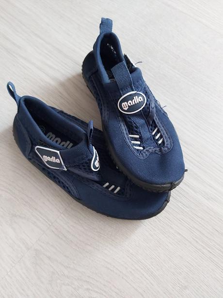 Topánky do vody, 25