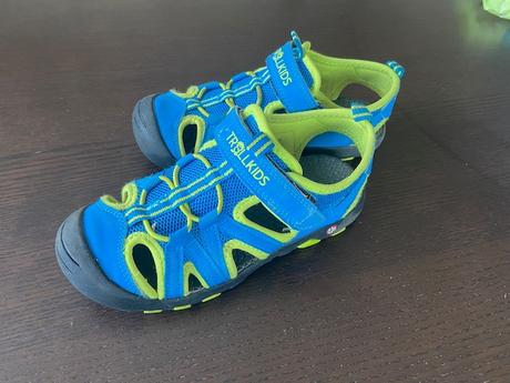 Predám detské športové sandálky trollkids, 33