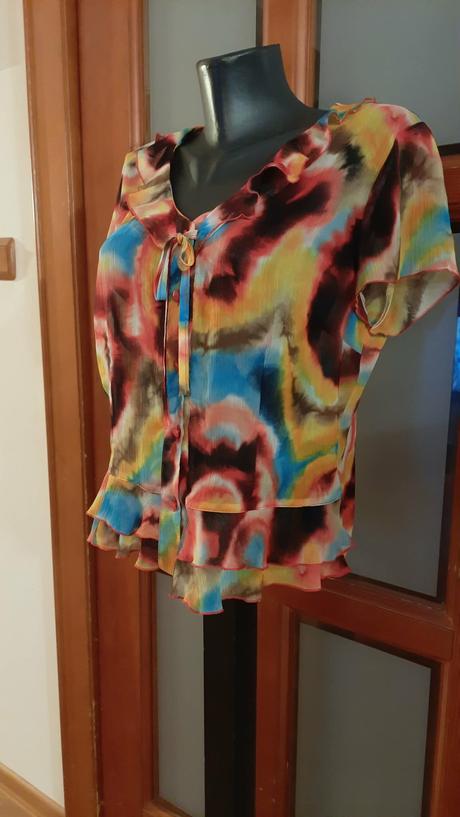 Predám dúhovú blúzku veľ.l-xl, l