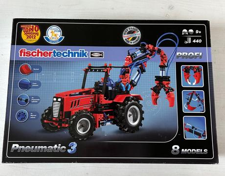 Fischertechnik stavebnica s pneumatickym ovladanim, 