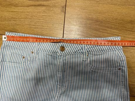 Stradivarius kraťasy, stradivarius,xs