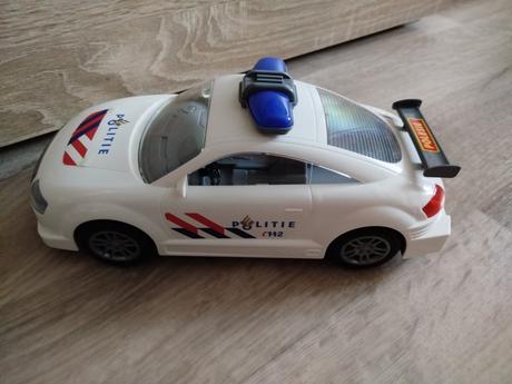 Policajné auto,