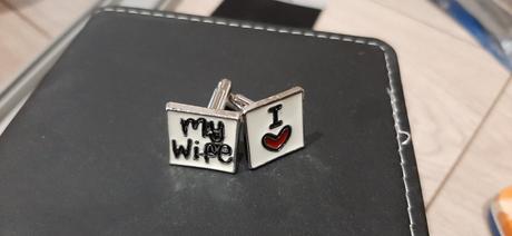 Manžetové gombiky, 