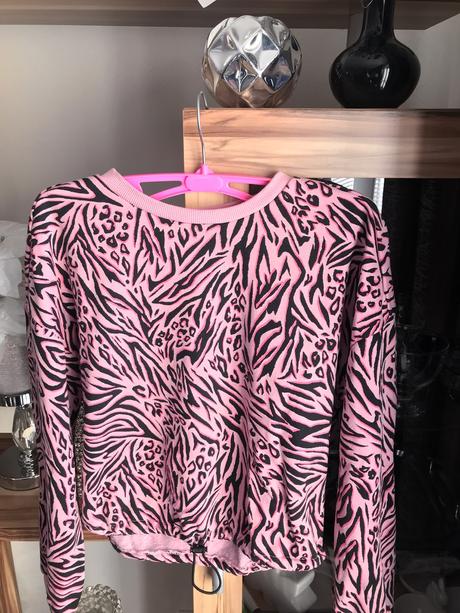 Oversize crop mikina, atmosphere,s