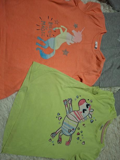 Dievčenské oblečenie, 122–134