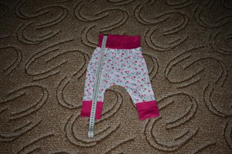 Tepláčky s čerešňami, 86