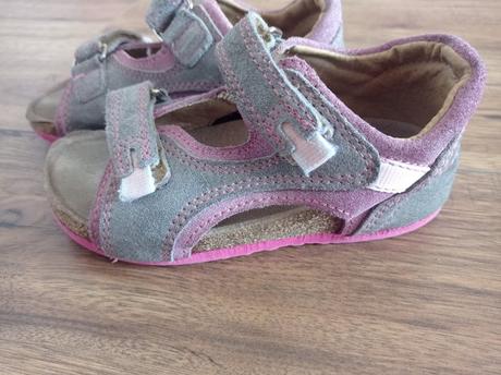 Sandálky/ papučky, protetika,30