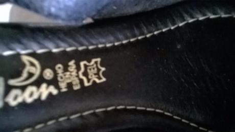 Cierne kozene sandalky, 38