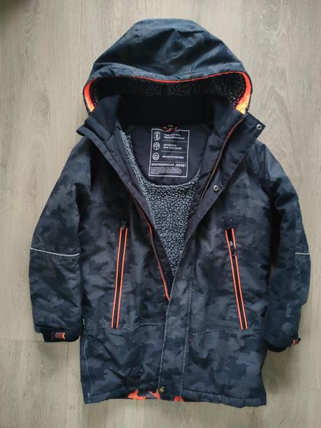 Chlapčenská vodeodolná vetrovka f&f, 9-10 r,140 cm, f&f,140