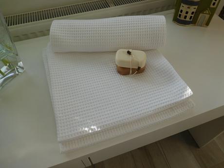 Vaflová bavlna - uteráky-140 x 70 cm, nové, 