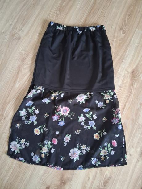 Sukňa s vysokým rázporkom, h&m,s