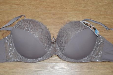 Dámska luxusná podprsenka, 65b - 115e