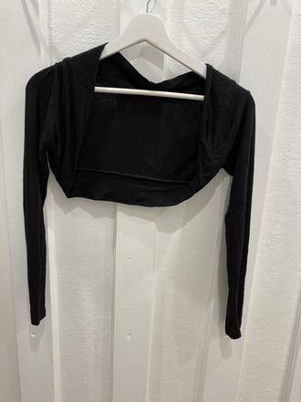Čierne bolero, xs