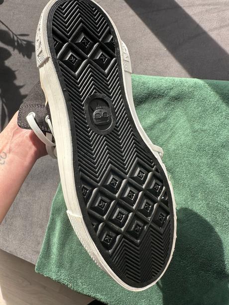 Karl tenisky, karl lagerfeld,43