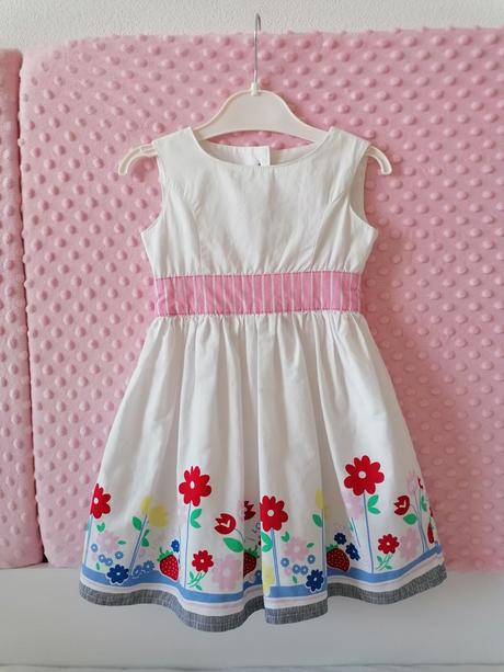 Saty s kvetmi a spodnickou, early days,86