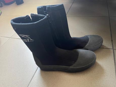 Potápačské topánky, 