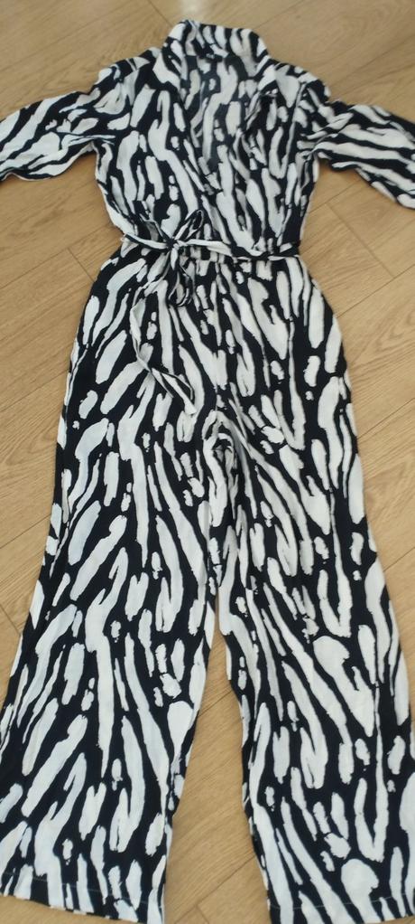 Letný nohavicový overal, c&a,40