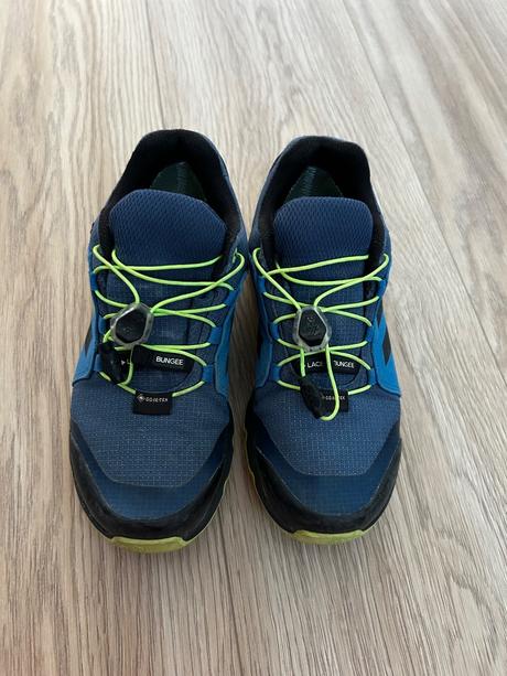 Chlapčenské tenisky, 32