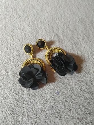 Elegantné náušnice,