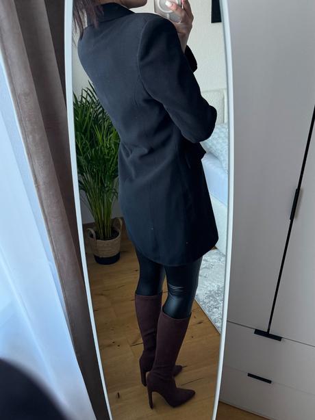 Predĺžené sako, s