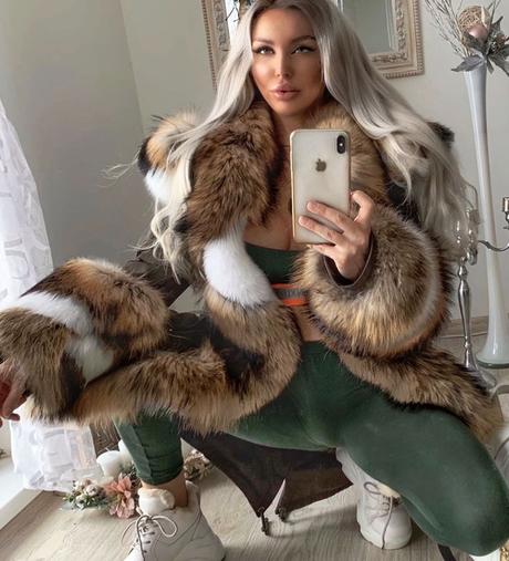 Luxusná parka s extra hustou kožušinou, s