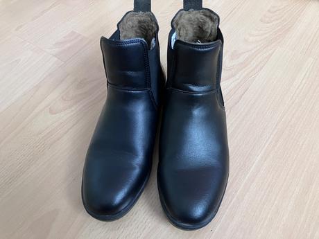 Jazdecká obuv 500 warm čierna, 38