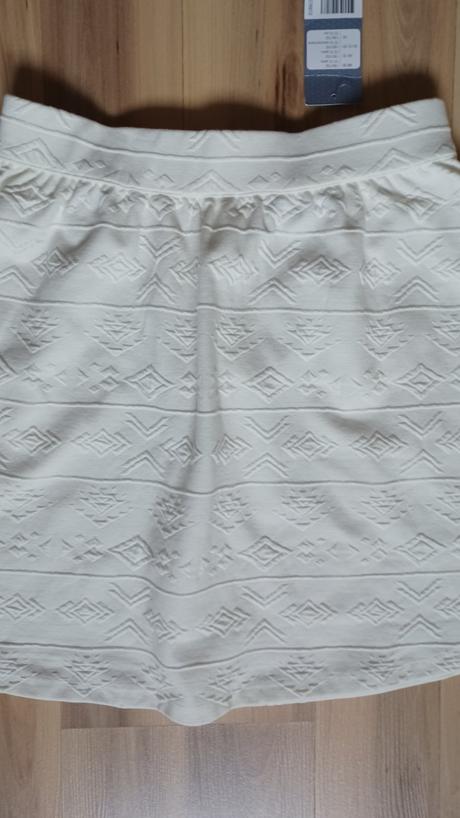 Zimná sukňa, pepperts,146