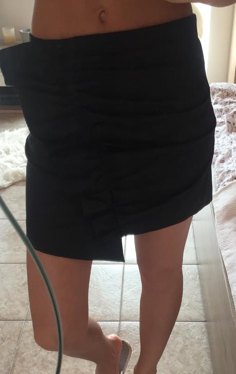 Zaujímavá sukňa zara, zara,xs