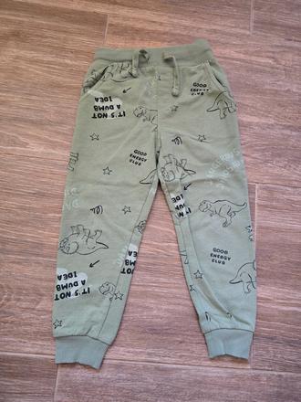 Tepláky č.104, sinsay,104