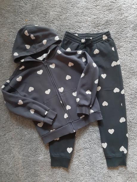 Mikina zateplená h&m vel.122/128 + teplaky, h&m,128