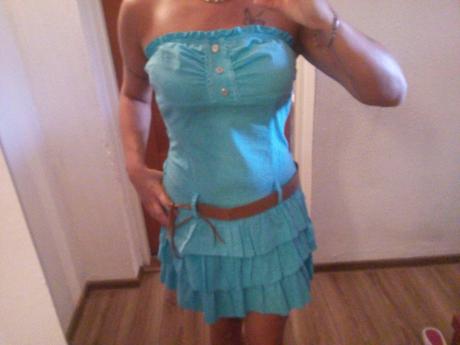 Modre saty s volanikmi, s