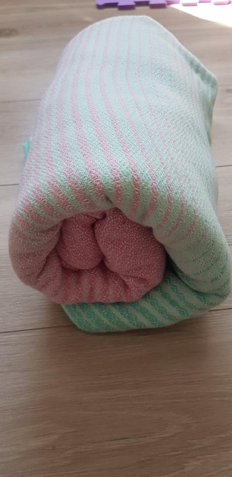 Šatka na nosenie, madalo