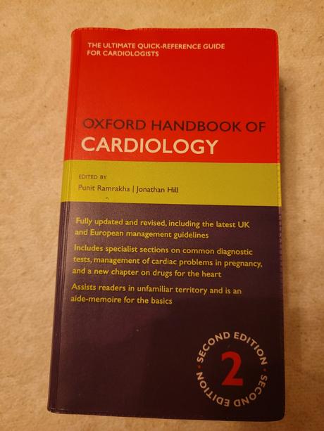 Cardiology oxford handbook,