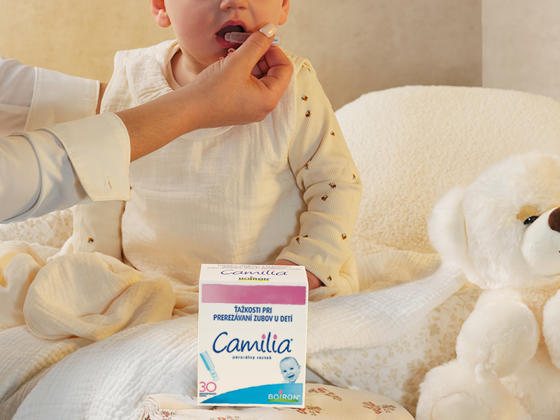 Camilia – pomoc pri prvých zúbkoch. Voľnopredajný homeopatický liek Camilia – pomoc pri prvých zúbkoch. Voľnopredajný homeopatický liek