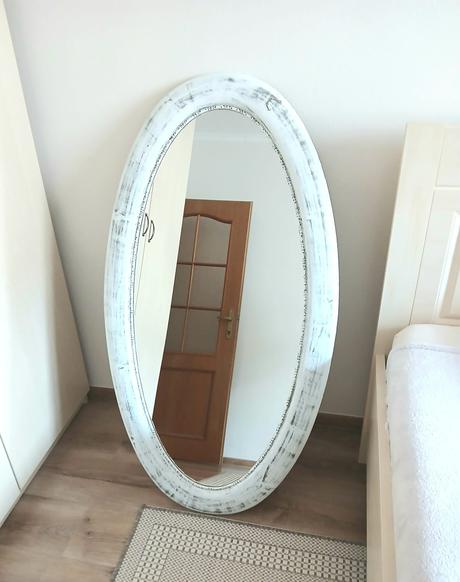 Vidiecke zrkadlo s efektom zošúchanej farby, 