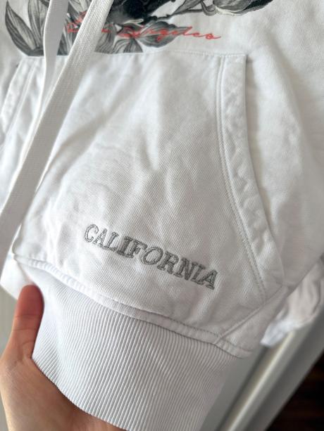 Biela mikina guess kvetinový vzor, guess,s