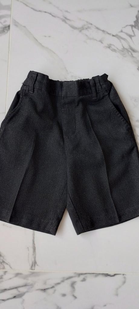 Elegantné šortky na 4/5 rokov, 110