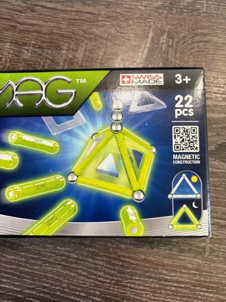 Geomag- magneticka svietiaca stavebnica, 