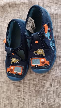 Papucke velkost 24, befado,24