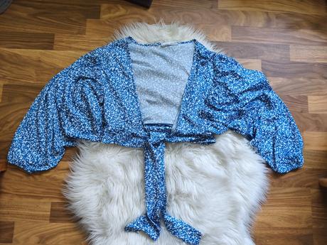 Dámsky štýlový top na viazanie, pull&bear,m