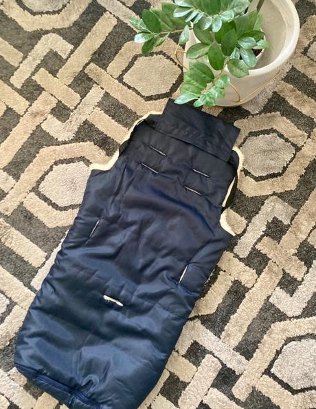 Merino fusak tmavomodrý top stav, 