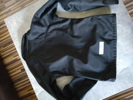 Softvelova bunda, 34