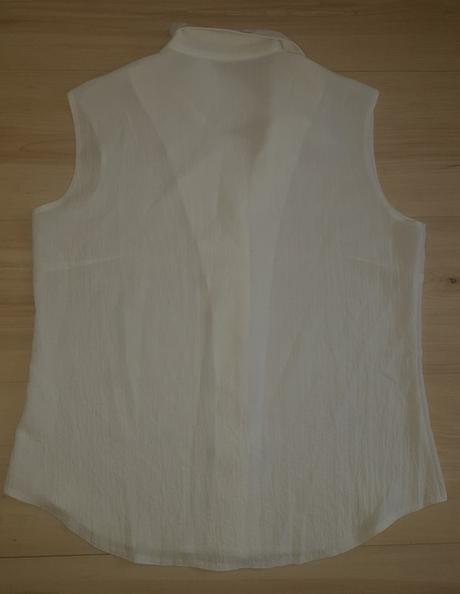 Biely blúzkový top, m