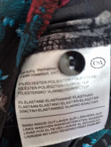 Ľahké šaty s kvietkami yessica 40, yessica,40