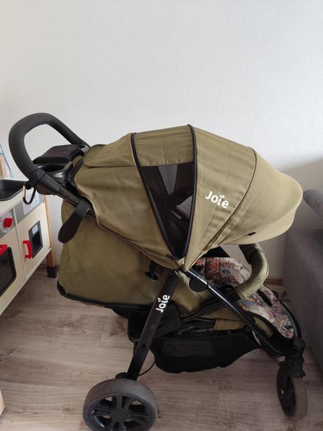 Športový kočiar, joie