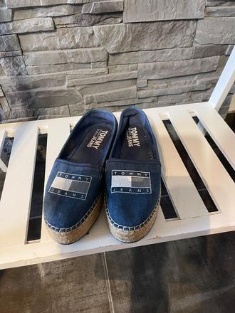 Tommy hilfiger v.37, tommy hilfiger,37