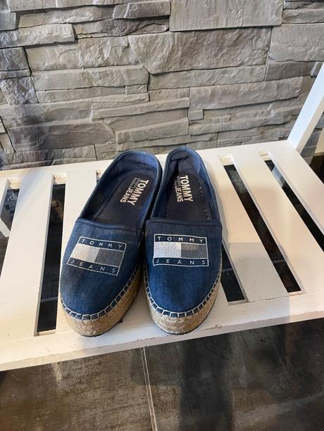 Tommy hilfiger v.37, tommy hilfiger,37