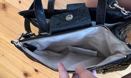 Orginal guess kabelka, guess