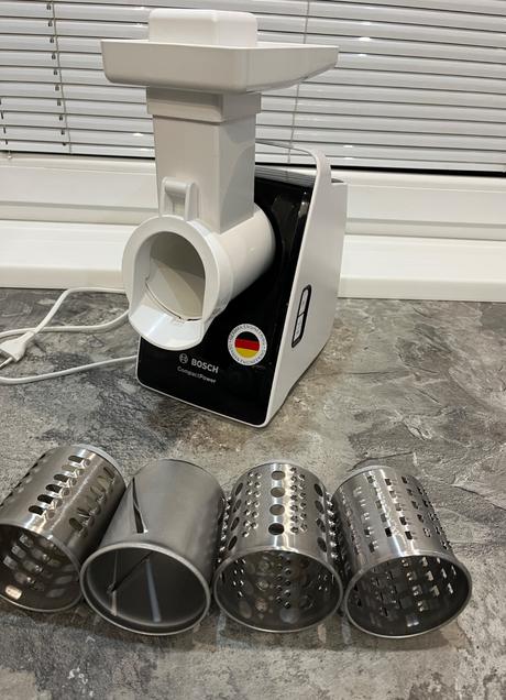 Mlynček na mäso bosch mfw3x10b 500w, bosch