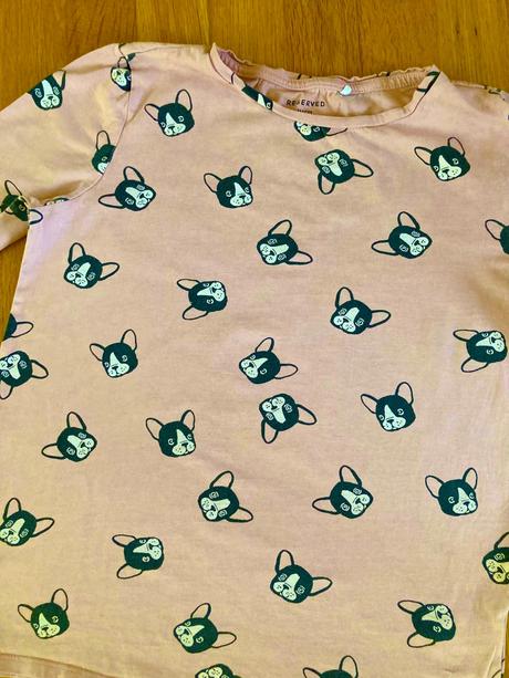 Tričko so psíkmi, reserved,158